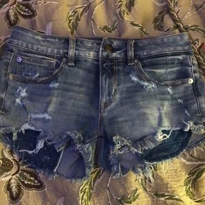 It’s a brand new American Eagle shorts